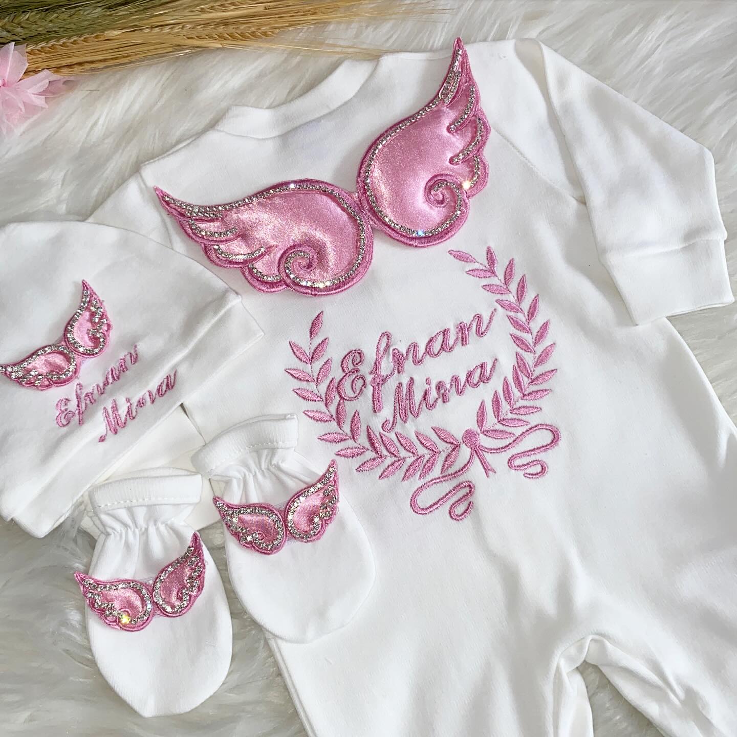Dollbling 3pcs Embroidery Name - Baby Nursery Outfits 评论和价格